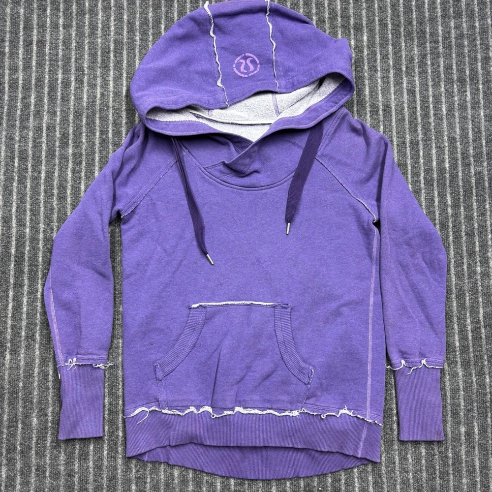 Lululemon Womens Scuba Pullover Hoodie Size 6 Purple Distressed Raw Edge Fleece